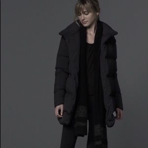 James Perse Black Puffer Size 1 (size 4/XS-S)